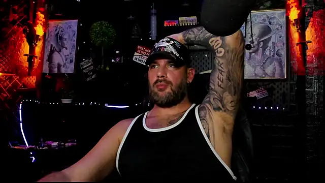 LexHardy's Live XXX Chat