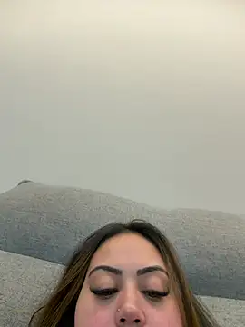 Chat XXX en directo de lariic
