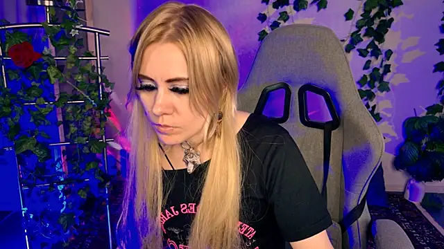 Chat XXX en directo de Kumiho_7777