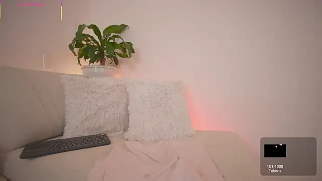 roxie_gates_ Chat XXX live