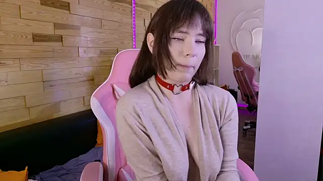 YukiNort live XXX chat