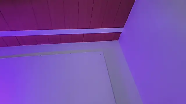 Онлайн чат XXX In-Ur-dreams