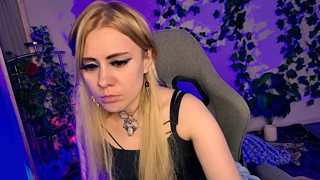 Kumiho_7777 Chat XXX in diretta