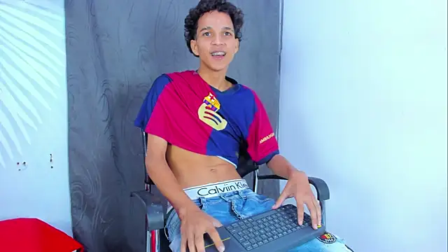 LatinPrince_ live XXX chat