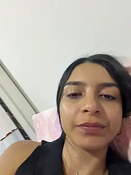 violeta365 élő XXX-chatje