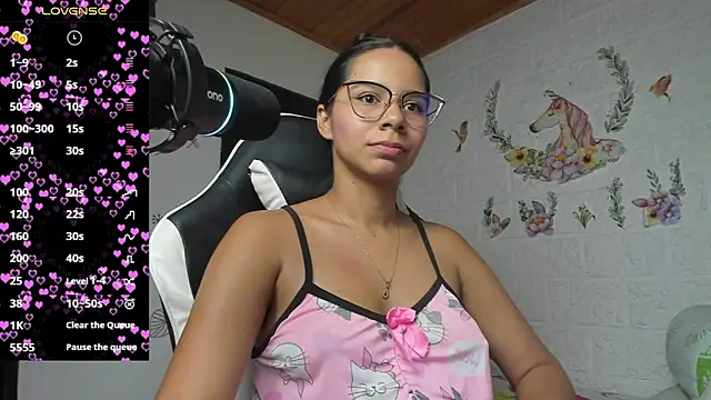 Chatroom XXX en direct de alisson_hoffman05
