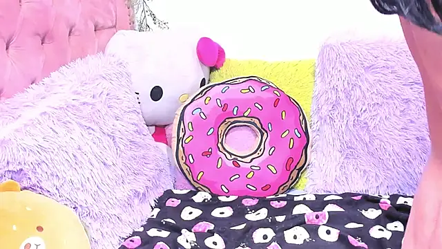 Chat +18 de LillyCandy ao vivo