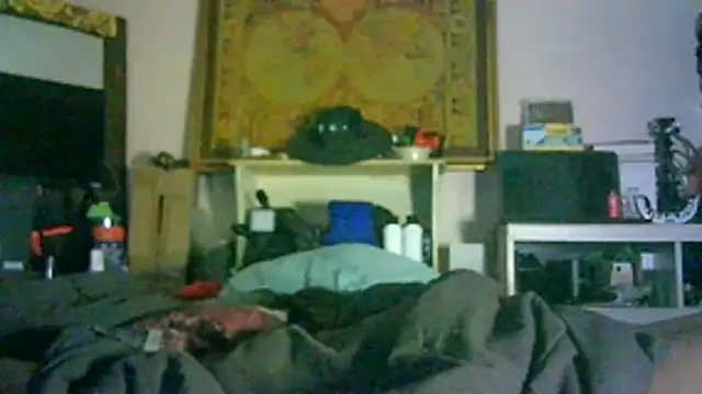 XXX chat uživo modela CR3M3_FIR3