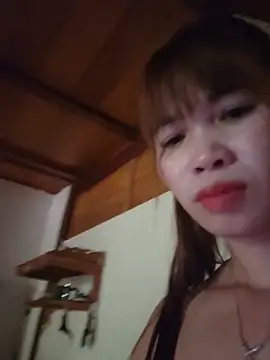 Reeoo-93's Live XXX Chat