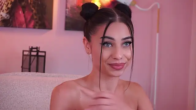 AzraReign Live XXX Chat