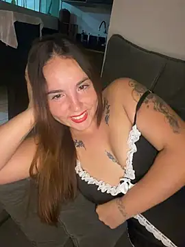 AMORINHA_S2_ élő XXX-chatje