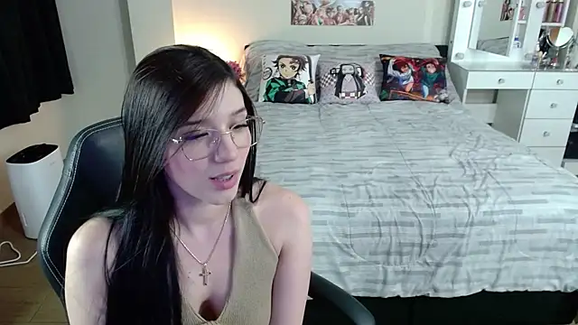 Czat XXX na żywo – kittykat18x