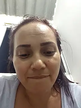 Amanda39's Live XXX Chat