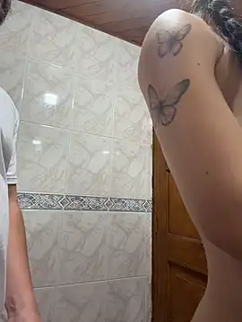 Chatroom XXX en direct de Im_lauritaa
