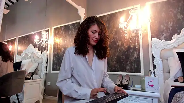 JuliethMilf: απευθείας συνομιλία ΧΧΧ