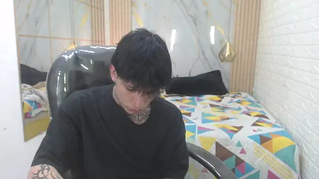 Cry_therealn Live XXX chat