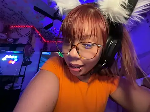 moan4mona live XXX chat