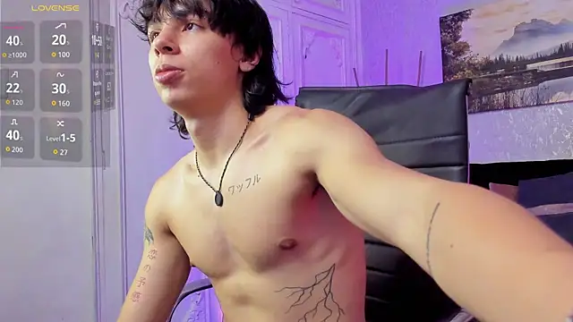 Tyler_durten Adlı Modelin Canlı XXX Sohbeti