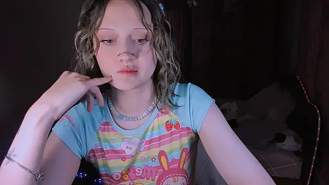 MariaMango Adlı Modelin Canlı XXX Sohbeti