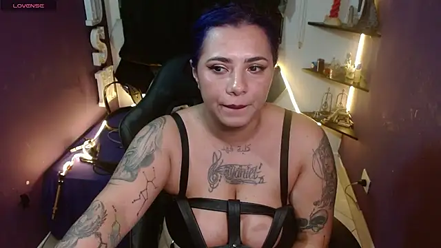 دردشة Alexa_Slavehot777 الجنسية المباشرة