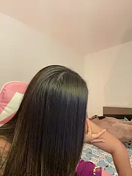 צ'אט XXX בשידור חי של cutie_dance
