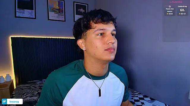 Leo_Savage_ Webcam Show