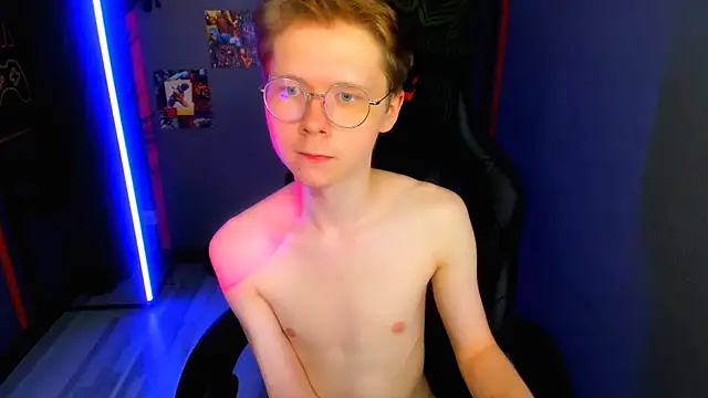 DanielSanders – Naživo XXX chat