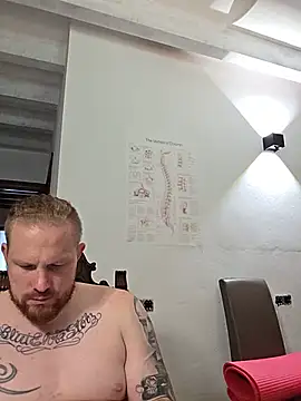 kylie_blck XXX чат на живо