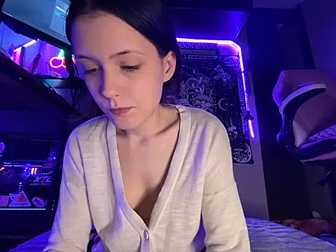 แชท XXX สดของ Lilactease