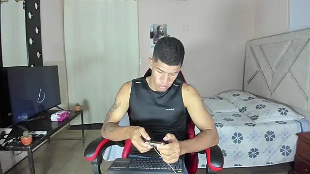 Chat XXX ao vivo de Toptony22