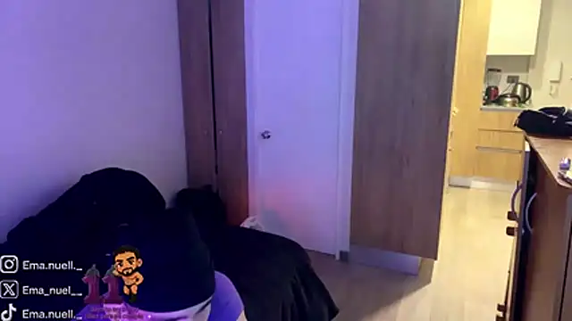 Chat XXX ao vivo de Emanuell__