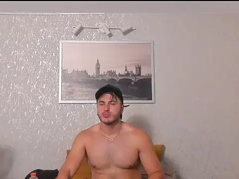 noahstevenss লাইভ XXX চ্যাট