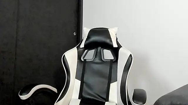 Chat XXX Live eren_jeager