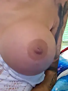XXX chat uživo modela kylie_blck