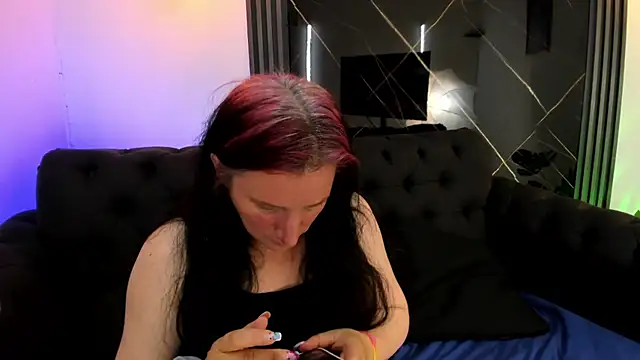 CloeMature Chat XXX live
