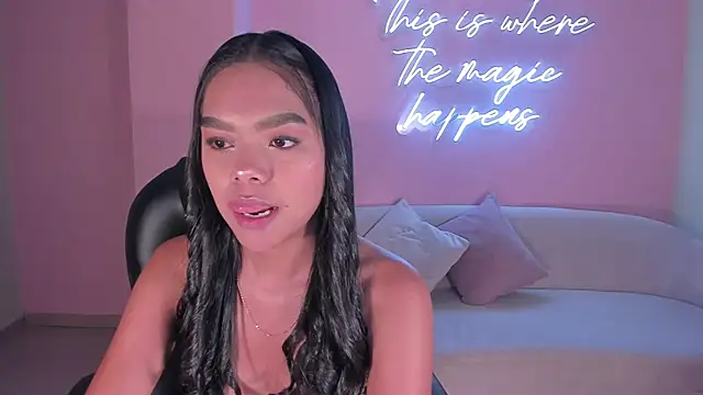 SaphiraJames live XXX chat