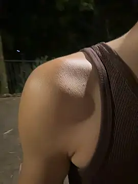 دردشة Liam_Moss الجنسية المباشرة