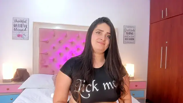 Chat +18 de AnnaCarrassco ao vivo