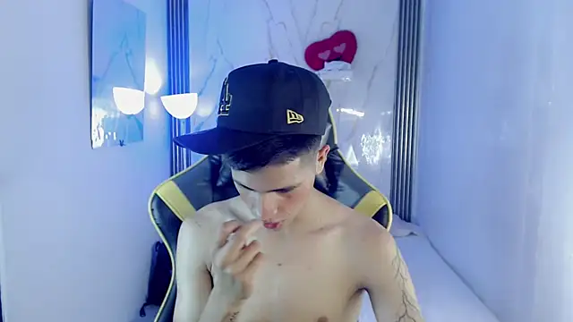 Ascii_one – Naživo XXX chat