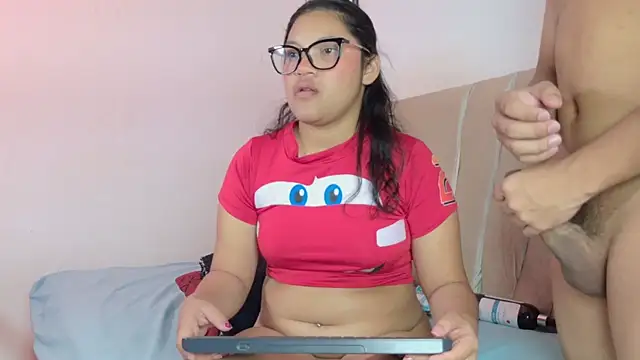 aly_n_sebas Chat XXX in diretta