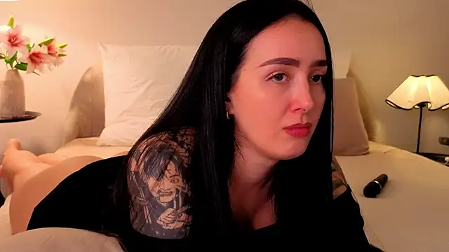 KimKhallifa Chat XXX in diretta