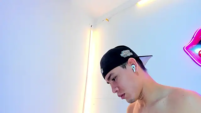 Litzy1_ live XXX chat