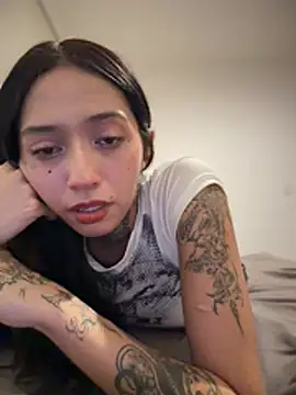 Chat +18 de JIORYOvO ao vivo
