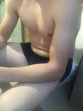 OneHotShots Live XXX Chat
