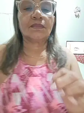 Vickyfox_ Adlı Modelin Canlı XXX Sohbeti