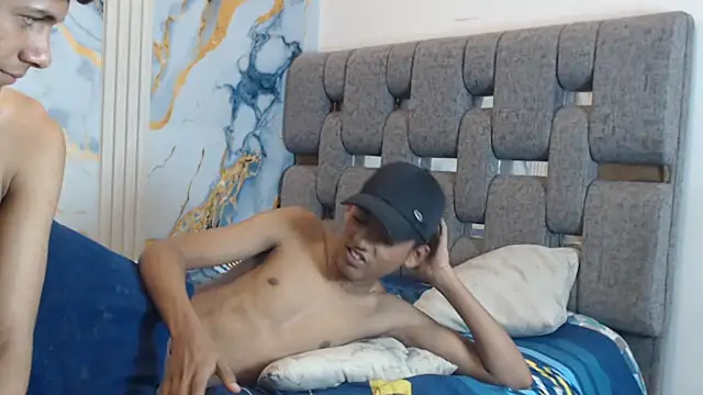 GOOD_GUYS6 Live XXX-Chat