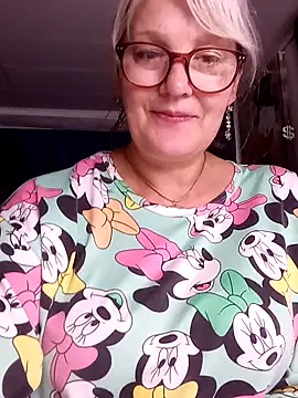 irinamaux Chat XXX in diretta