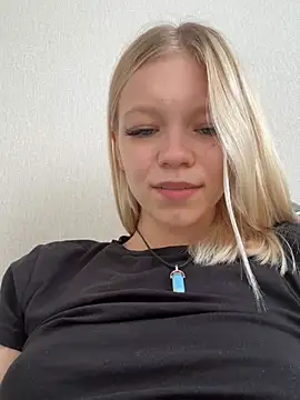 แชท XXX สดของ Foxy_Blondie