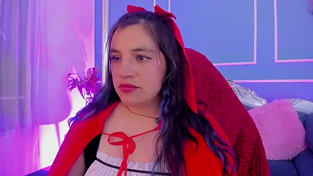 TaraTaylorr – Live XXX-chat