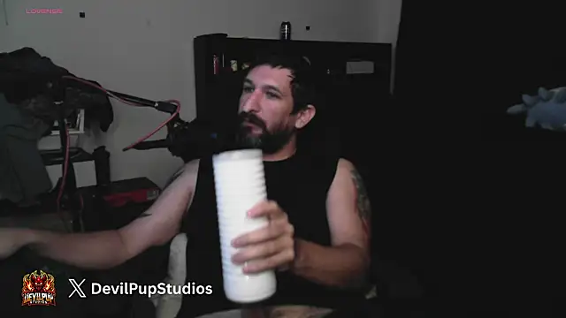 Онлайн чат XXX DevilPup75_